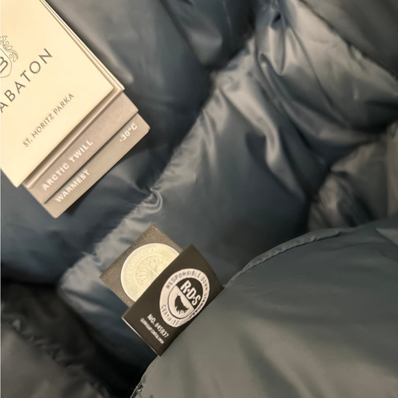 Aritzia Babaton St. Moritz Parka NWT - Picture 9 of 9